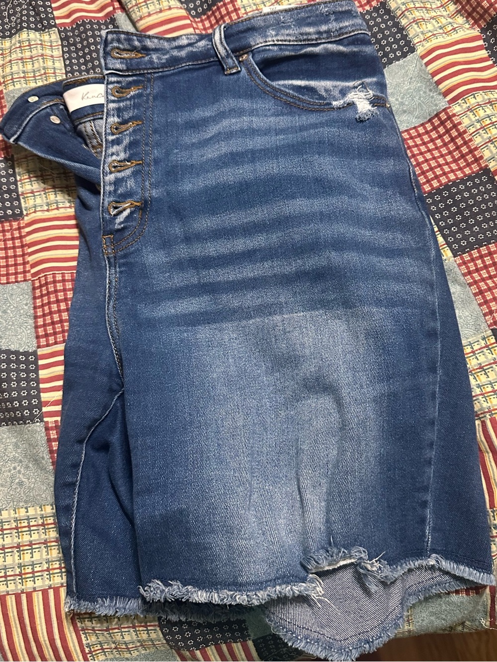 Kancan button fly Jean shorts - Picture 1 of 1